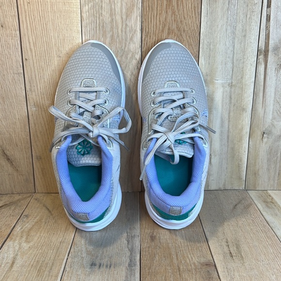 Nike Women's Flex Experience Run 11 LT Iron Ore and Light Thistle - Picture 6 of 10